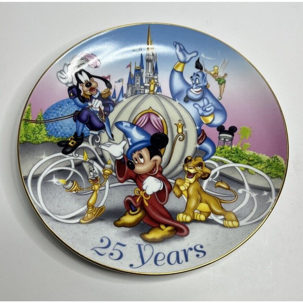Walt Disney World 25 Years Commemorative Collectable Plate 1996